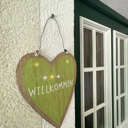 Haus Rosenheim דירה *