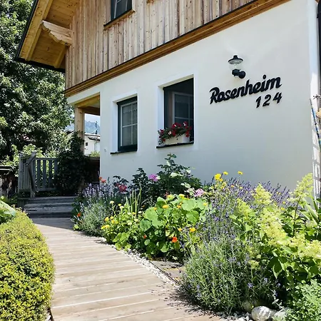 Haus Rosenheim * רמסאו אם דכשטיין