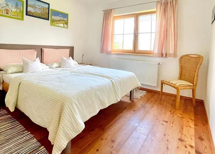 Haus Rosenheim * 람자우 암 다흐스타인